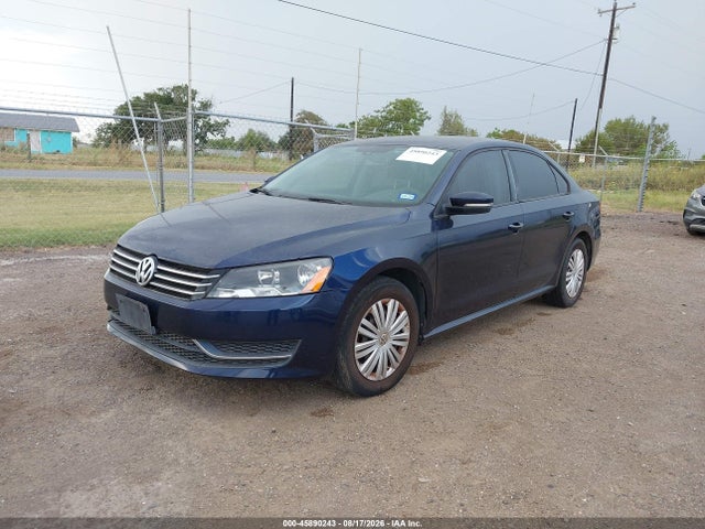 45890243 :رقم المزاد ، 1VWAT7A36EC035528 vin ، 2014 Volkswagen Passat 1.8t S مزاد بيع
