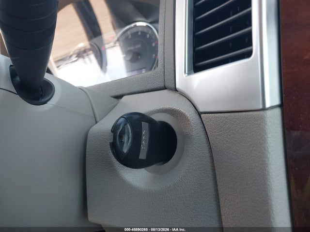 45890265 :رقم المزاد ، 1J8HR68298C185752 vin ، 2008 Jeep Grand Cherokee Overland مزاد بيع