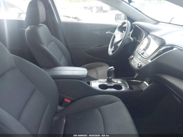 45890302 :رقم المزاد ، 1G1ZD5ST9KF180586 vin ، 2019 Chevrolet Malibu Lt مزاد بيع