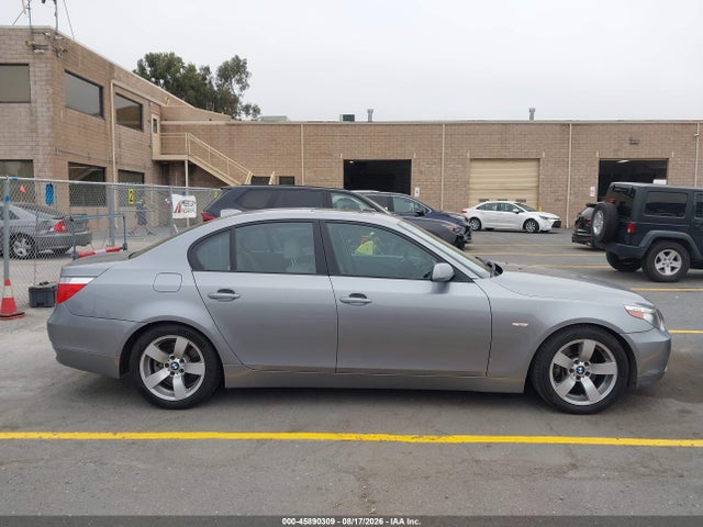 Продажа на аукционе авто 2006 Bmw 525i, vin: WBANE53576CK84758, номер лота: 45890309
