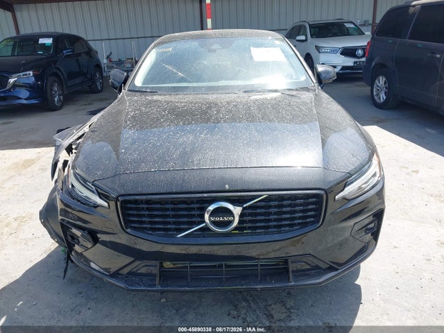 2021 Volvo S60 T5 Momentum მანქანა იყიდება აუქციონზე, vin: 7JR102FZ0MG123267, აუქციონის ნომერი: 45890338