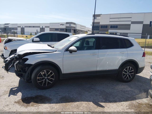 45890340 :رقم المزاد ، 3VV3B7AX7MM066061 vin ، 2021 Volkswagen Tiguan 2.0t Se/2.0t Se R-line Black/2.0t Sel مزاد بيع