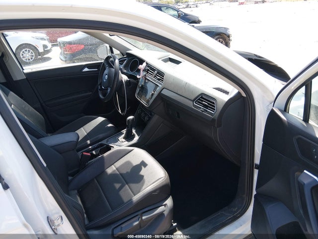 45890340 :رقم المزاد ، 3VV3B7AX7MM066061 vin ، 2021 Volkswagen Tiguan 2.0t Se/2.0t Se R-line Black/2.0t Sel مزاد بيع