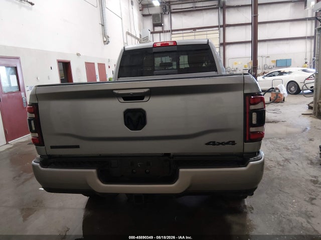 3C63R3DL4NG269055 RAM 3500 Big Horn 4x4 6&#039;4 Box