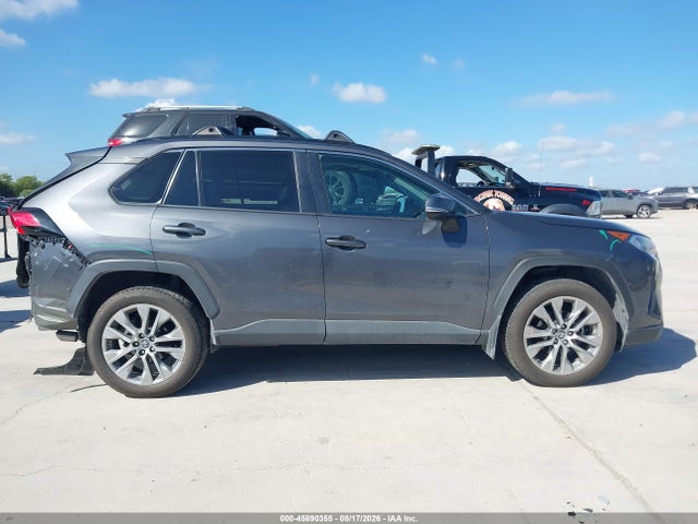 Продаж на аукціоні авто 2019 Toyota Rav4 Xle Premium, vin: 2T3C1RFV2KW038362, номер лоту: 45890355