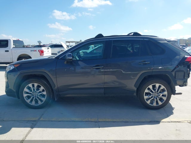 Продаж на аукціоні авто 2019 Toyota Rav4 Xle Premium, vin: 2T3C1RFV2KW038362, номер лоту: 45890355