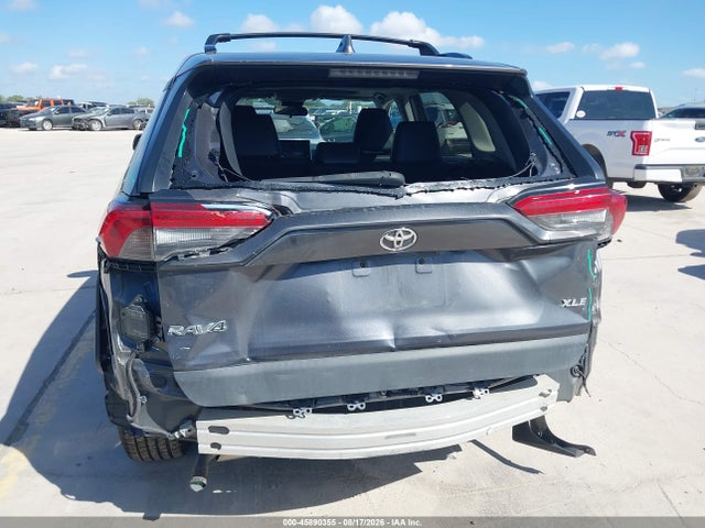 Продаж на аукціоні авто 2019 Toyota Rav4 Xle Premium, vin: 2T3C1RFV2KW038362, номер лоту: 45890355