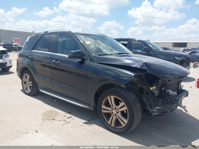 45890381 :رقم المزاد ، 4JGDA5JB8FA581676 vin ، 2015 Mercedes-benz Ml 350 مزاد بيع