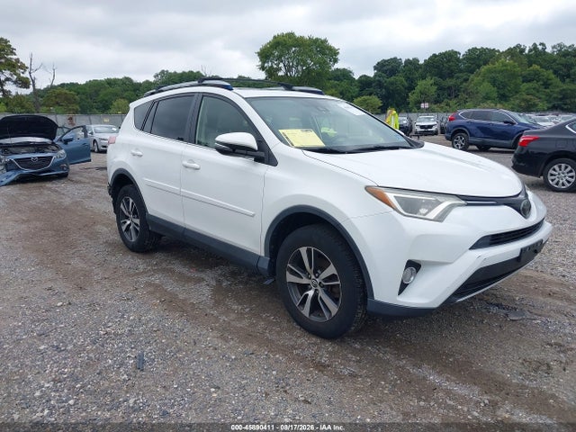 Продажа на аукционе авто 2018 Toyota Rav4 Xle, vin: JTMRFREV7JD243121, номер лота: 45890411