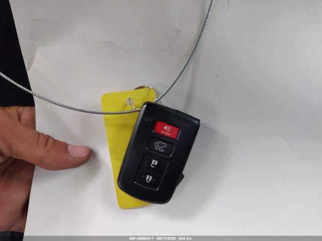 Продажа на аукционе авто 2018 Toyota Rav4 Xle, vin: JTMRFREV7JD243121, номер лота: 45890411
