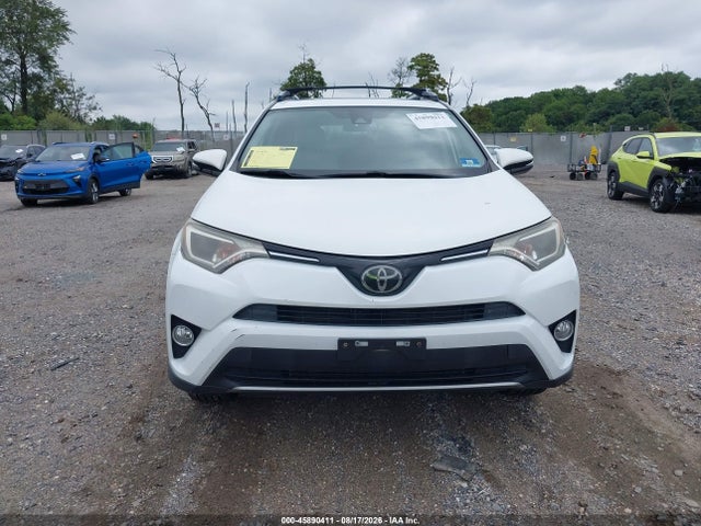 Продажа на аукционе авто 2018 Toyota Rav4 Xle, vin: JTMRFREV7JD243121, номер лота: 45890411