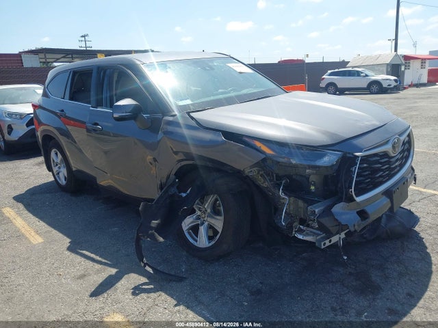 2022 Toyota Highlander L მანქანა იყიდება აუქციონზე, vin: 5TDCZRBH6NS230088, აუქციონის ნომერი: 45890412