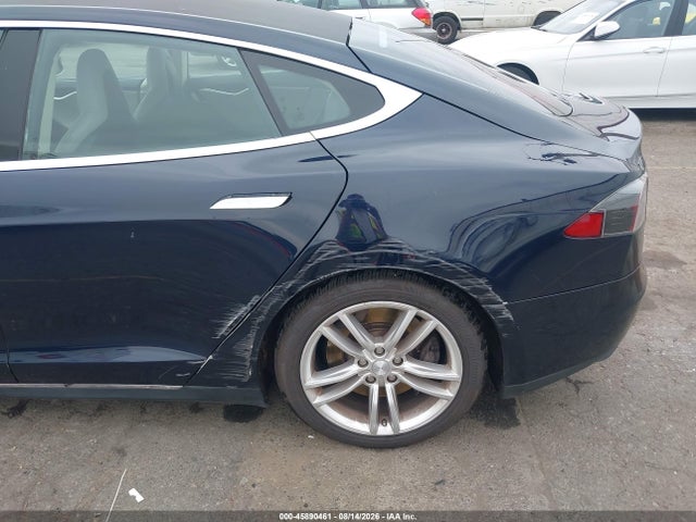 2012 Tesla Model S Signature მანქანა იყიდება აუქციონზე, vin: 5YJSA1CNXCFP02691, აუქციონის ნომერი: 45890461