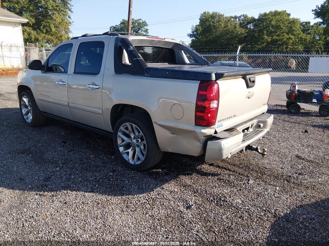 45890467 :رقم المزاد ، 3GNFK12378G186877 vin ، 2008 Chevrolet Avalanche 1500 Ltz مزاد بيع