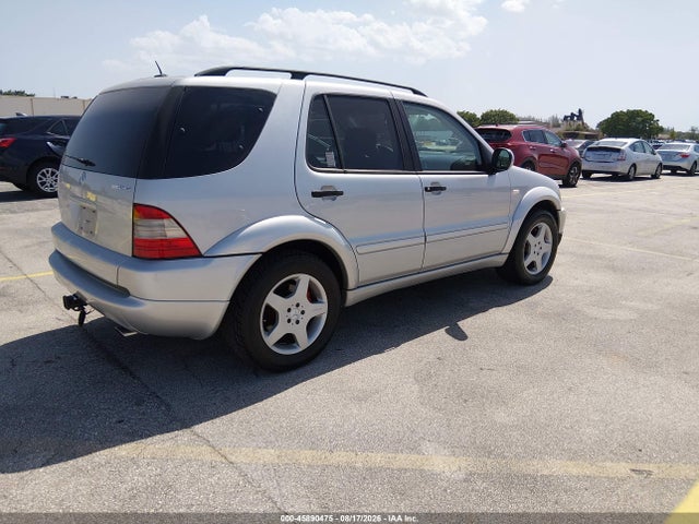 45890475 :رقم المزاد ، 4JGAB74EX1A265500 vin ، 2001 Mercedes-benz Ml 55 Amg مزاد بيع