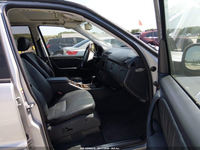 45890475 :رقم المزاد ، 4JGAB74EX1A265500 vin ، 2001 Mercedes-benz Ml 55 Amg مزاد بيع