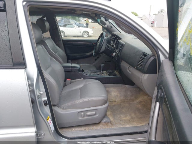 2004 Toyota 4runner Limited V8 მანქანა იყიდება აუქციონზე, vin: JTEBT17R848009767, აუქციონის ნომერი: 45890542