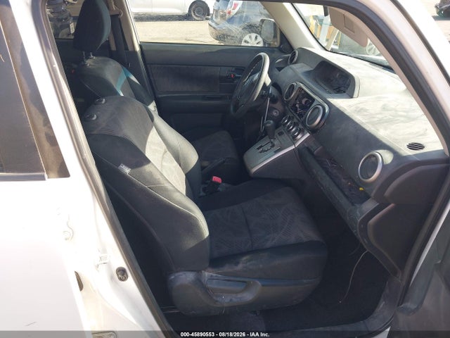 45890553 :رقم المزاد ، JTLZE4FE9FJ077606 vin ، 2015 Scion Xb مزاد بيع