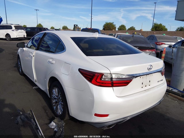 Lexus ES 350 2016 JTHBK1GG6G2240646 Image 15
