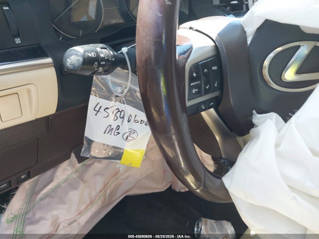 Lexus ES 350 2016 JTHBK1GG6G2240646 Image 18