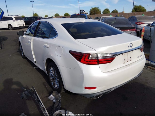 Lexus ES 350 2016 JTHBK1GG6G2240646 Image 3