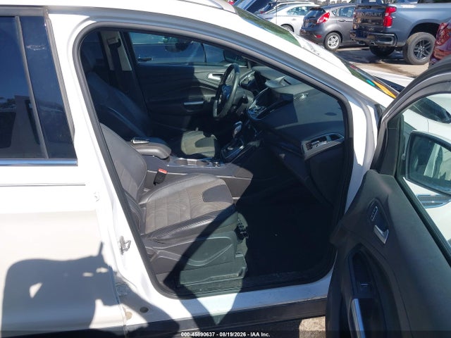 45890637 :رقم المزاد ، 1FMCU9J92DUC70540 vin ، 2013 Ford Escape Titanium مزاد بيع