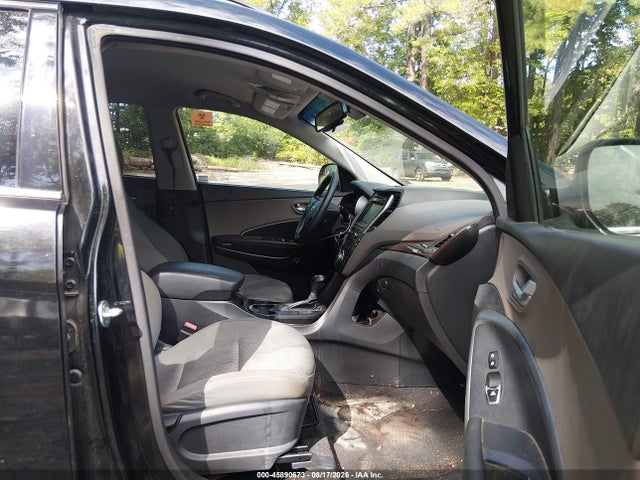 45890673 :رقم المزاد ، KM8SM4HF5KU301867 vin ، 2019 Hyundai Santa Fe Xl Se مزاد بيع
