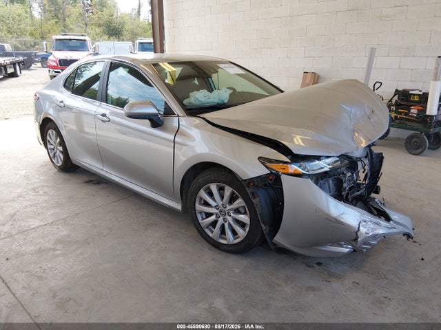2019 4T1B11HK4KU291417 main image