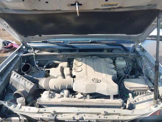 Toyota 4RUNNER SR5 2017 JTEBU5JR6H5445098 Image 10