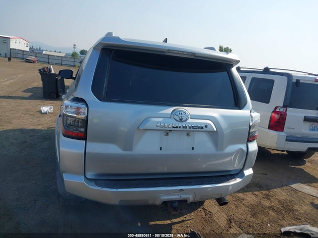 JTEBU5JR6H5445098 Toyota 4RUNNER SR5