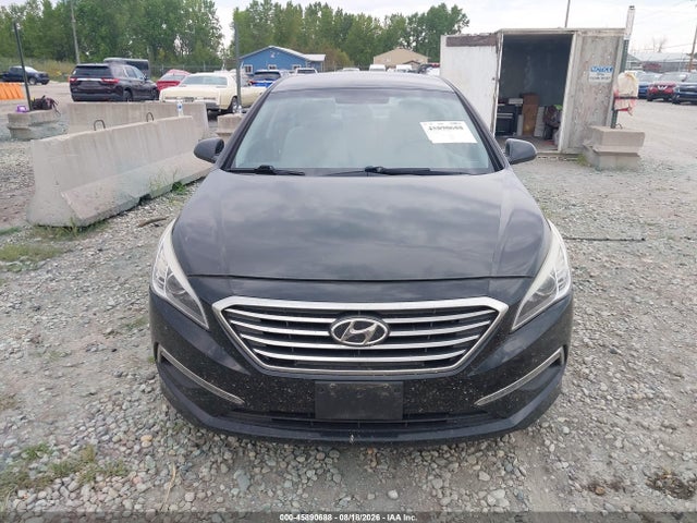2015 Hyundai Sonata Se მანქანა იყიდება აუქციონზე, vin: 5NPE24AF7FH209581, აუქციონის ნომერი: 45890688