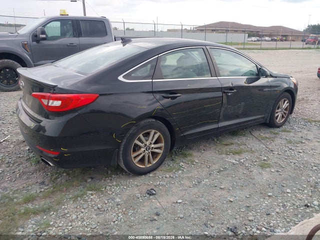 2015 Hyundai Sonata Se მანქანა იყიდება აუქციონზე, vin: 5NPE24AF7FH209581, აუქციონის ნომერი: 45890688