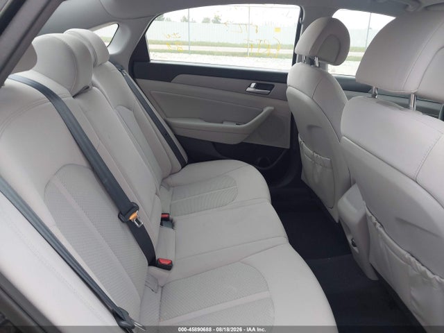 2015 Hyundai Sonata Se მანქანა იყიდება აუქციონზე, vin: 5NPE24AF7FH209581, აუქციონის ნომერი: 45890688