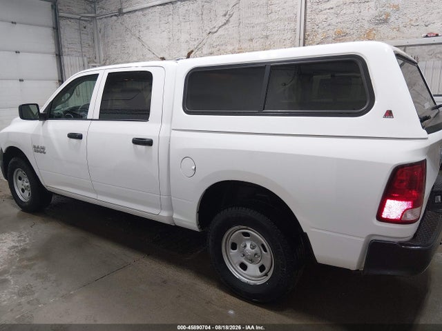 2018 Ram 1500 Tradesman  4x4 5'7 Box მანქანა იყიდება აუქციონზე, vin: 1C6RR7KG4JS293141, აუქციონის ნომერი: 45890704