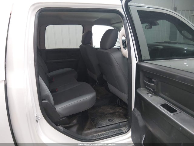 2018 Ram 1500 Tradesman  4x4 5'7 Box მანქანა იყიდება აუქციონზე, vin: 1C6RR7KG4JS293141, აუქციონის ნომერი: 45890704