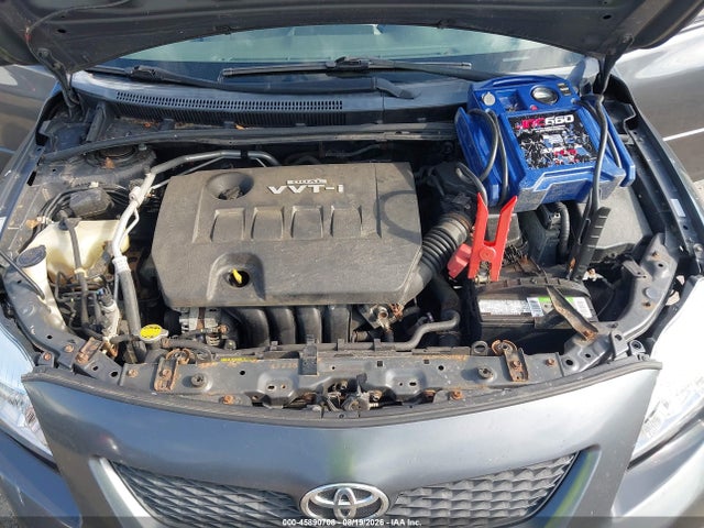 45890708 :رقم المزاد ، 1NXBU4EE1AZ350705 vin ، 2010 Toyota Corolla Le مزاد بيع