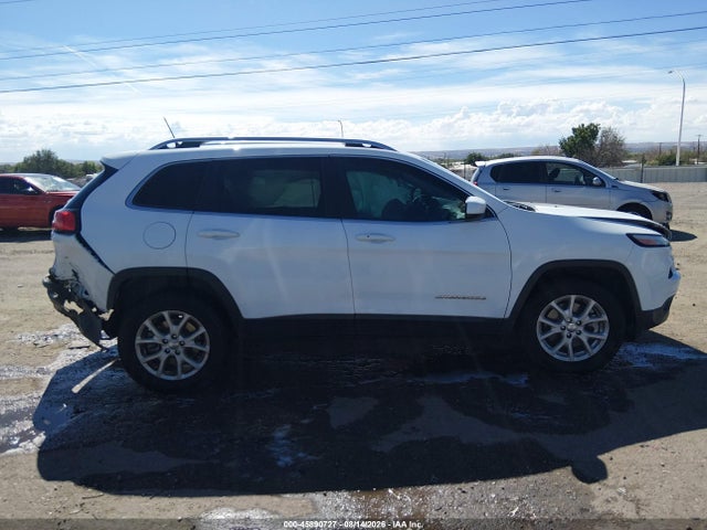 Jeep Cherokee Latitude 2017 1C4PJMCS3HD220303 Image 12