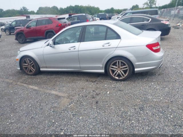 45890730 :رقم المزاد ، WDDGF8AB2DR280765 vin ، 2013 Mercedes-benz C 300 Sport 4matic مزاد بيع