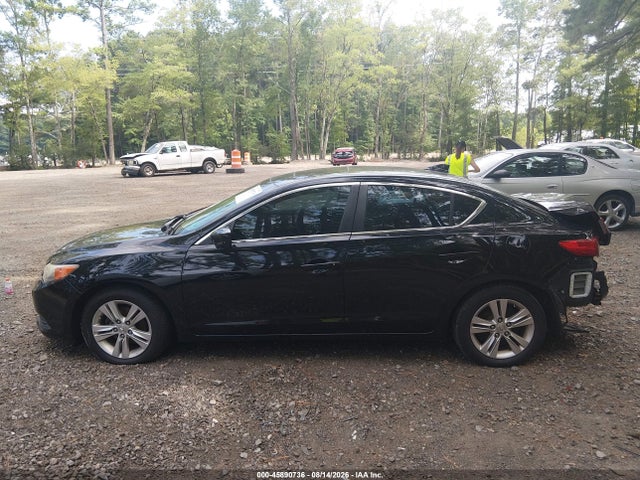 45890736 :رقم المزاد ، 19VDE1F31DE009080 vin ، 2013 Acura Ilx 2.0l مزاد بيع