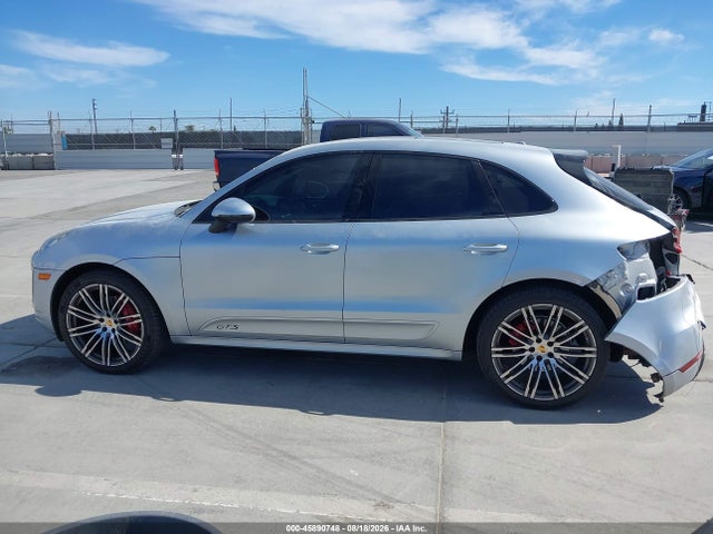 2017 Porsche Macan Gts მანქანა იყიდება აუქციონზე, vin: WP1AG2A59HLB53376, აუქციონის ნომერი: 45890748