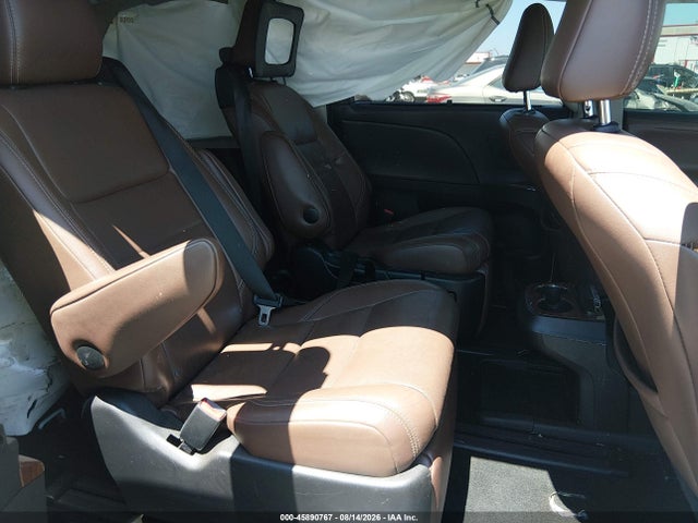 Продажа на аукционе авто 2016 Toyota Sienna Limited 7 Passenger, vin: 5TDYK3DC1GS721955, номер лота: 45890767