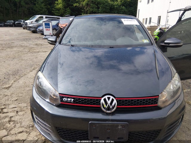2011 Volkswagen Gti 2-door მანქანა იყიდება აუქციონზე, vin: WVWFD7AJ1BW242701, აუქციონის ნომერი: 45890833