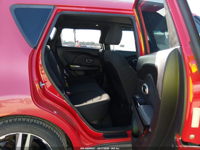 45890847 :رقم المزاد ، KNDJX3A51F7813925 vin ، 2015 Kia Soul ! مزاد بيع