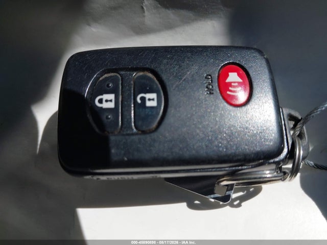 Продаж на аукціоні авто 2012 Toyota Prius V Three, vin: JTDZN3EU6C3023744, номер лоту: 45890898