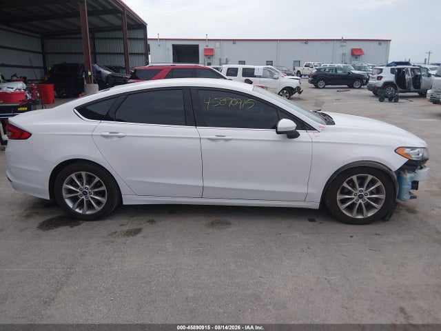 45890915 :رقم المزاد ، 3FA6P0H75HR125309 vin ، 2017 Ford Fusion Se مزاد بيع