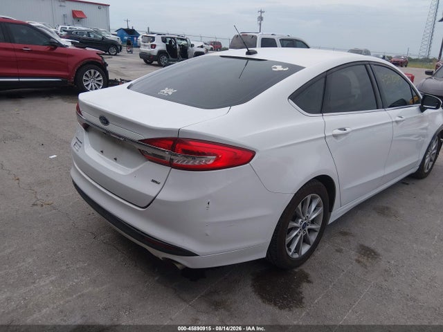 45890915 :رقم المزاد ، 3FA6P0H75HR125309 vin ، 2017 Ford Fusion Se مزاد بيع