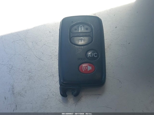 JTDKN3DU9F1996717 Toyota Prius Four