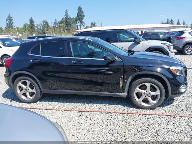 2020 Mercedes-benz Gla 250 4matic მანქანა იყიდება აუქციონზე, vin: WDCTG4GBXLU025793, აუქციონის ნომერი: 45890954