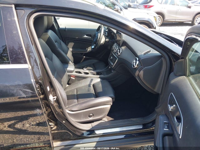 2020 Mercedes-benz Gla 250 4matic მანქანა იყიდება აუქციონზე, vin: WDCTG4GBXLU025793, აუქციონის ნომერი: 45890954