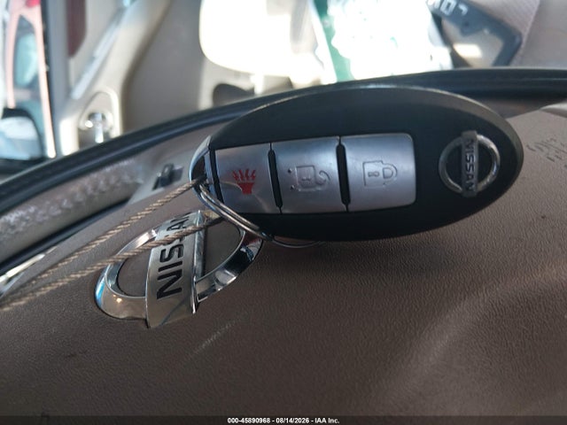 2010 Nissan Pathfinder Le მანქანა იყიდება აუქციონზე, vin: 5N1AR1NB4AC611672, აუქციონის ნომერი: 45890968